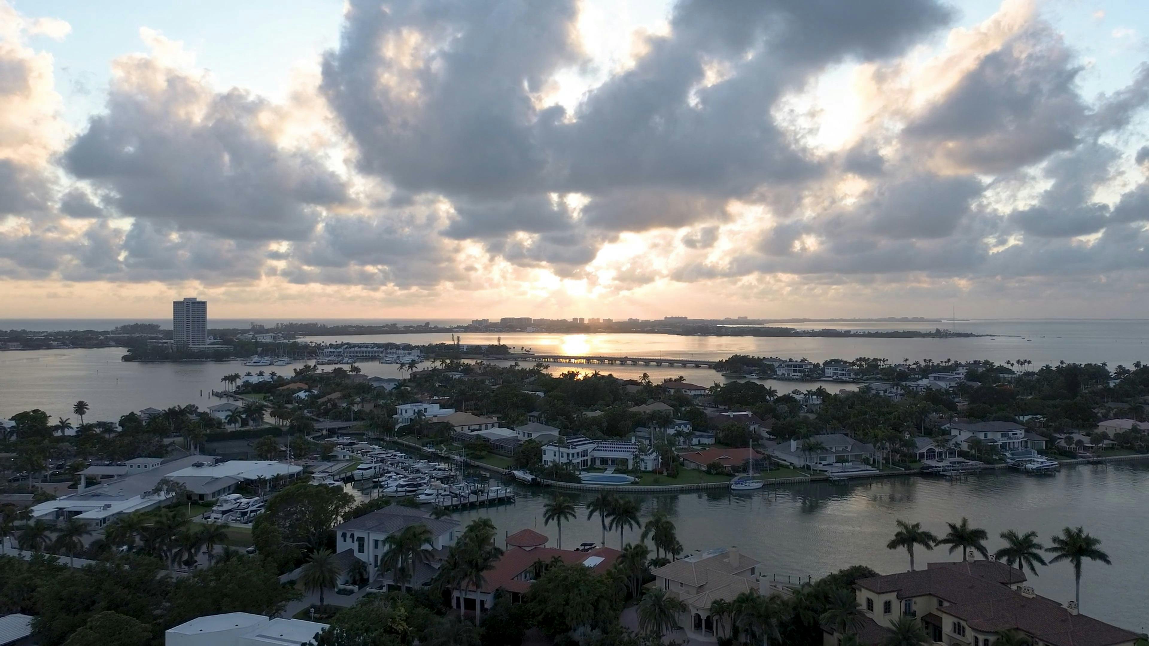 420 Gulf Blvd